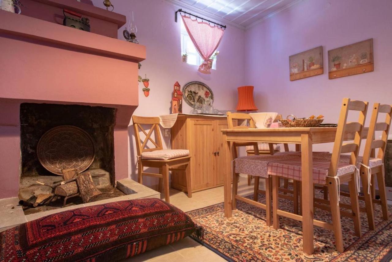Minodora'S Guesthouse Dikórifo Kültér fotó